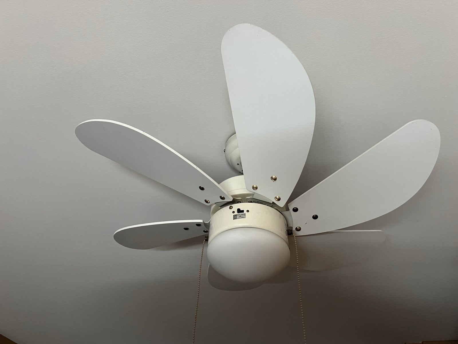 Plafondventilator met ingebouwd licht, Elektronische apparatuur, Ventilatoren, Ophalen, Zo goed als nieuw, Plafondventilator