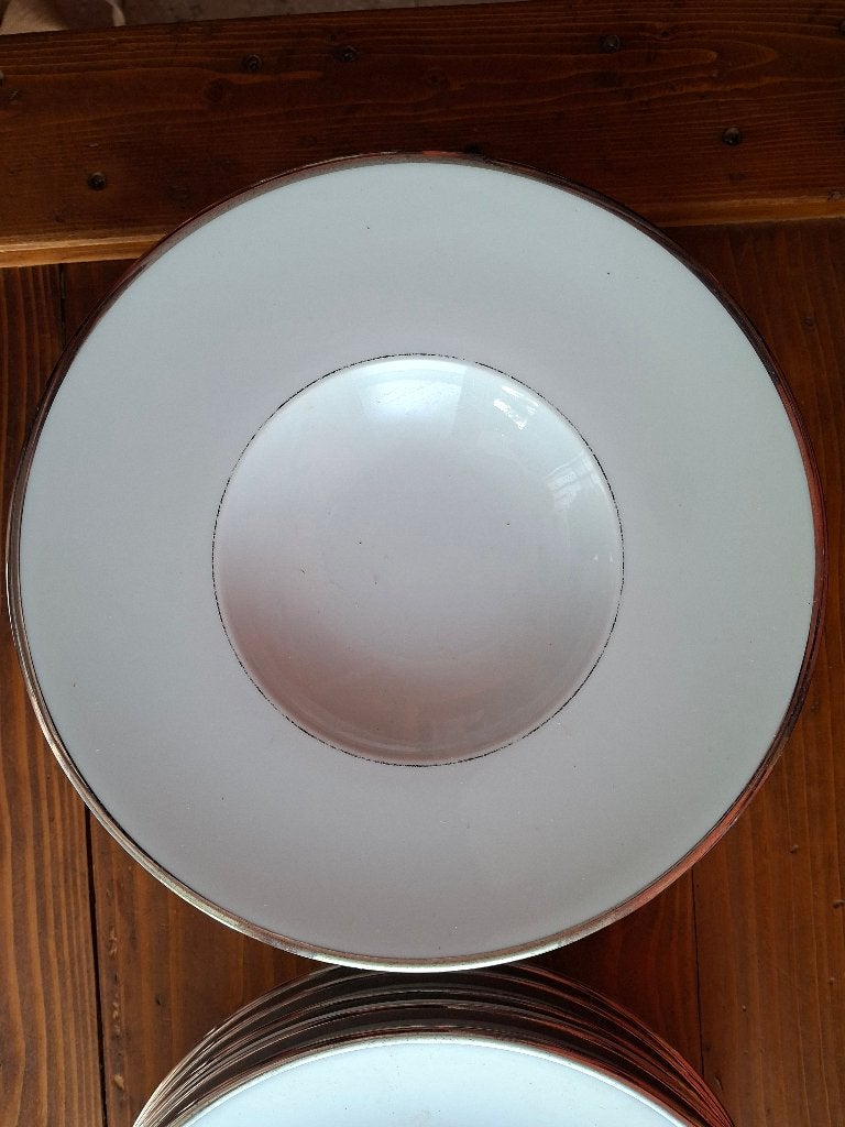 10 assiettes creuses philippe deshoulières porcelaine Limoge, Assiettes(s), Enlèvement, Utilisé, Porcelaine