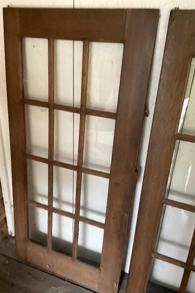 2 eiken kastdeuren met glas, Ophalen