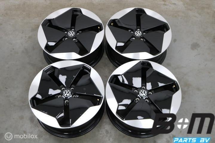 NIEUWSTAAT ORIGINEEL 20 inch Sanya velgen VW ID3 10A601025T, Auto-onderdelen, Gebruikt, Velg(en), Personenwagen, 20 inch
