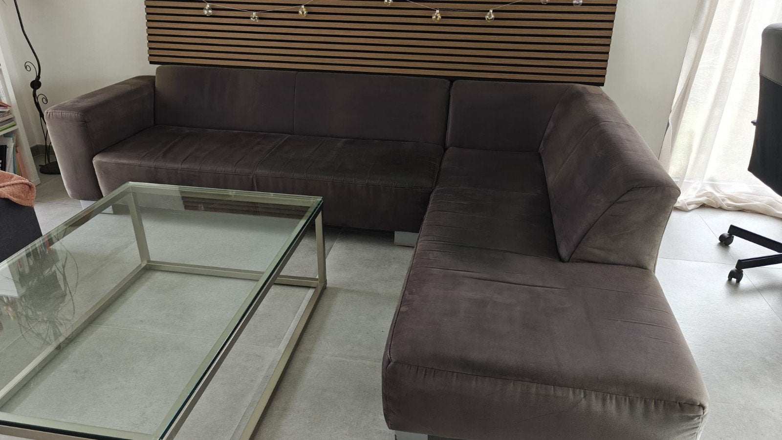 Ruime hoekzetel met longchair – taupe/bruine stof, Huis en Inrichting, Ophalen, Gebruikt, Stof