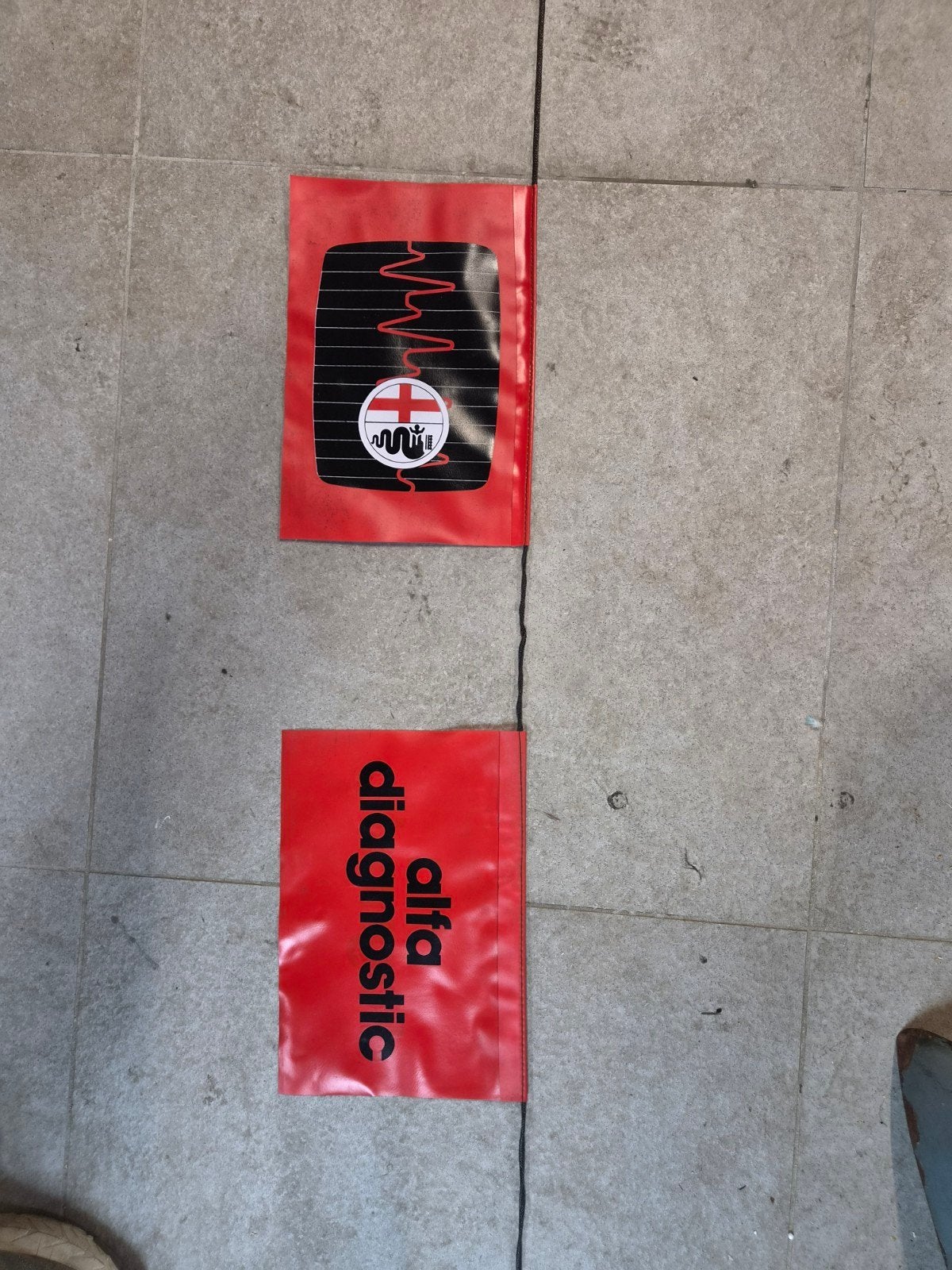 Fanion Alfa romeo, Enlèvement ou Envoi