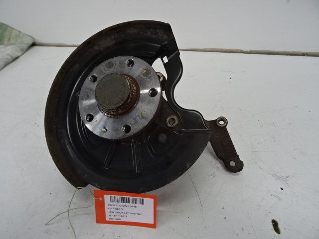 WIELNAAF RECHTS ACHTER Volkswagen Touran (1T1 / T2), Gebruikt, Volkswagen