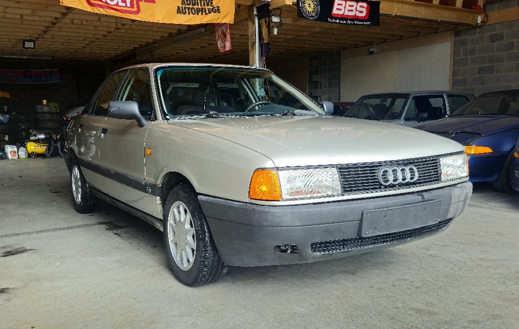 Audi 80 1.8s, Auto's, Audi, 4 deurs, Stof, 4 cilinders, Beige