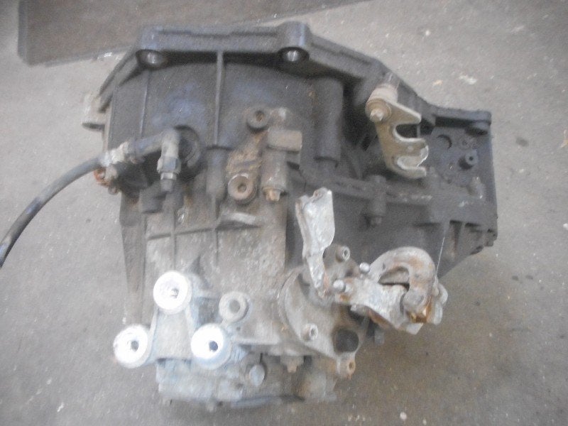 BOITE DE VITESSES Opel Vectra C Caravan (f23bak), Opel, Opel Automobile GmbH, Utilisé, Kontakt-opel@opel.com