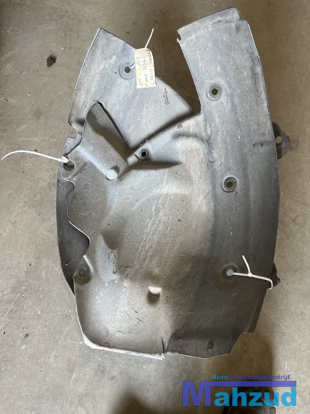 RENAULT SCENIC 2 links voor modderkuip wielkuip 2004-2009, Renault Group, Contact.group@renault.com, Renault, Gauche