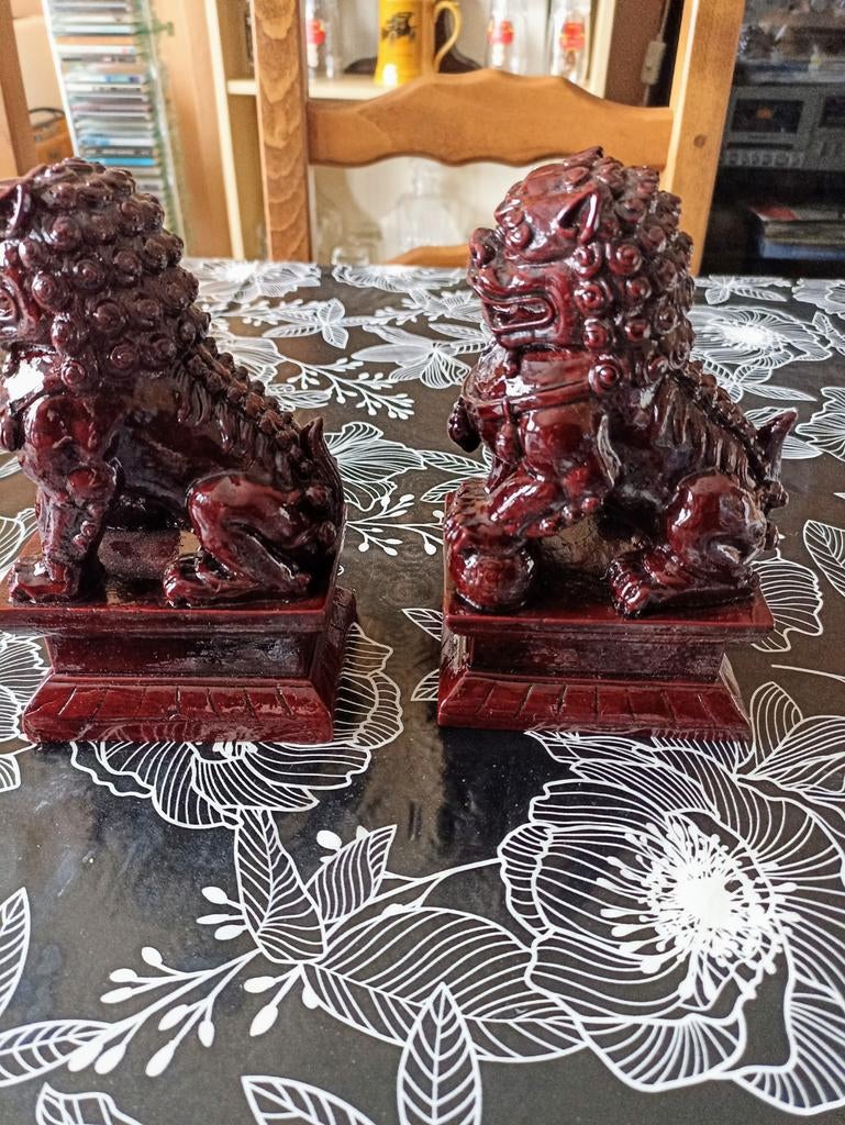 Lions ..chiens fu chinois, Enlèvement