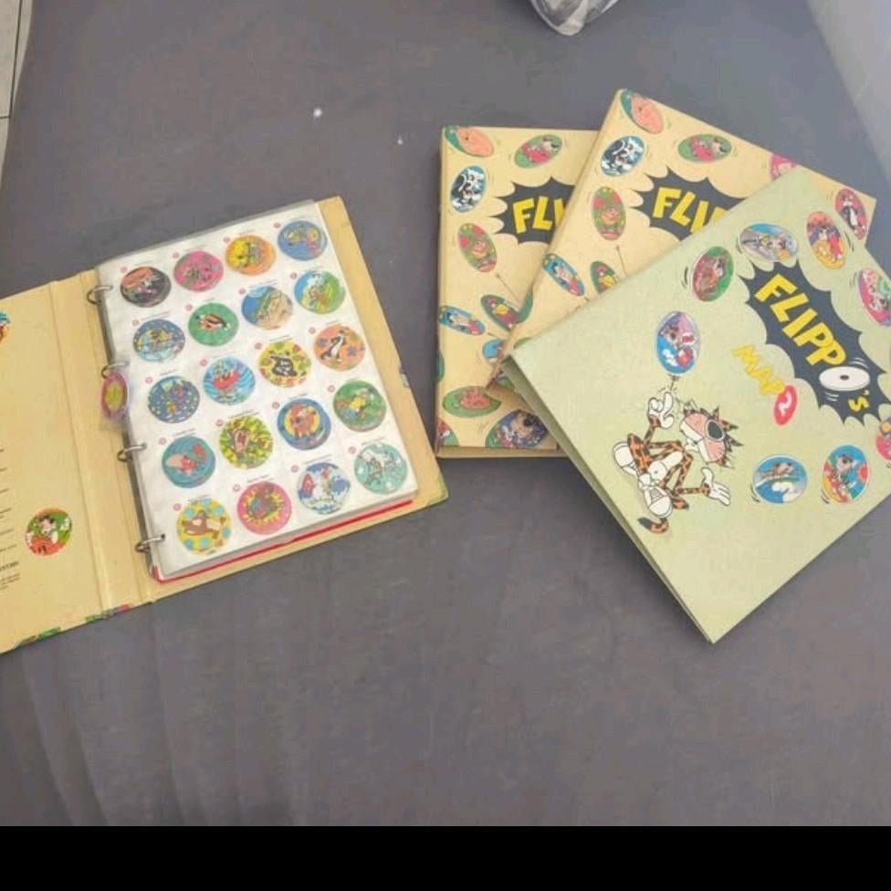 4 flippo mappen met 1 volledige, Verzamelen, Ophalen