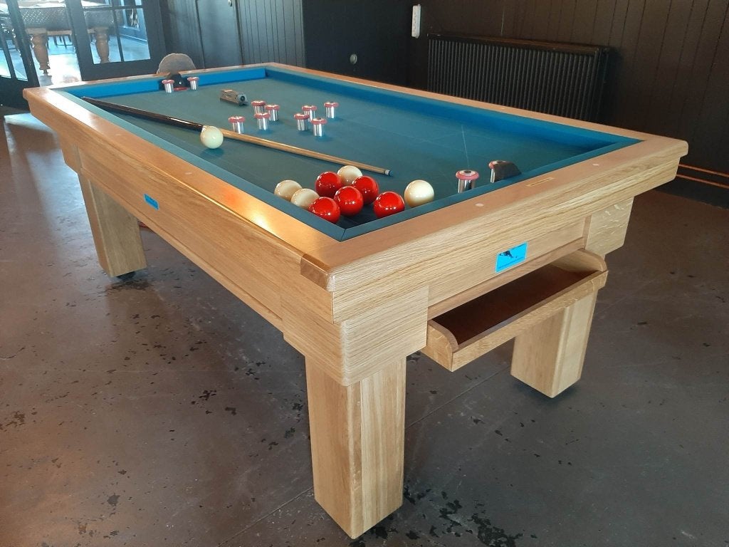 Allerlei biljarts en voetbaltafels., Ophalen, Zo goed als nieuw, Biljarttafel