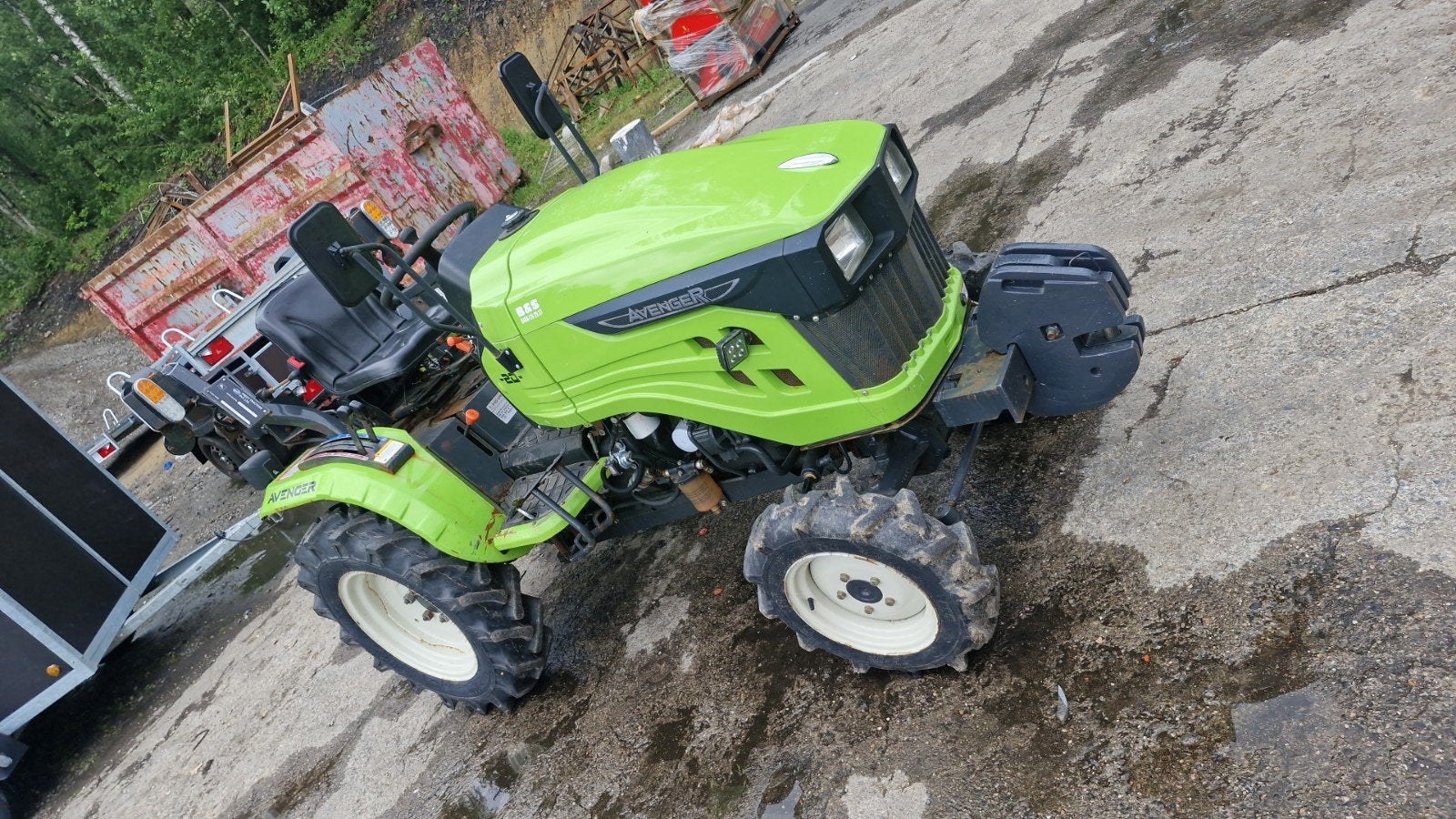 4x4 tractor met 22pk en opties voor brandstofpapier