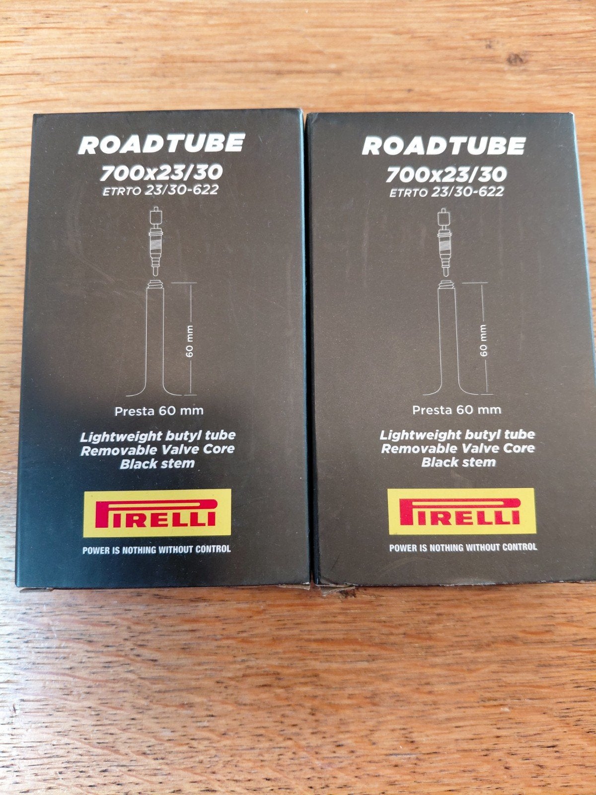 2 binnenbanden Pirelli 700x23/30, Ophalen, Band, Nieuw, Pirelli