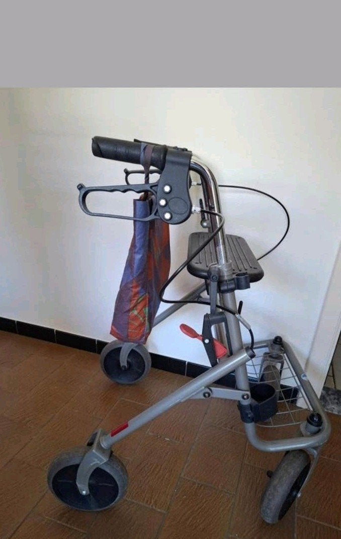 Looprek.rollator, Diversen, Ophalen
