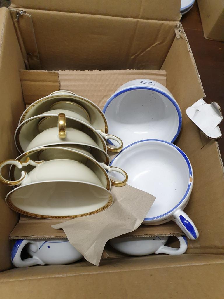Gratis glazen,servies,bloempotten, Huis en Inrichting, Ophalen