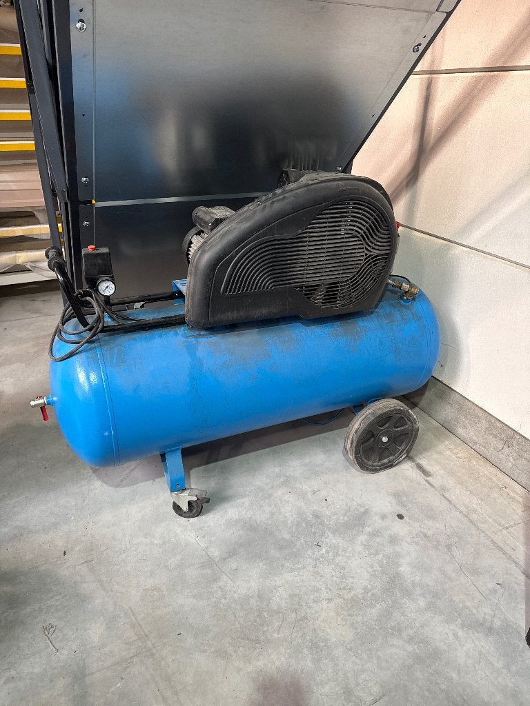 Compressor 200 L ABAC 3 PK, Doe-het-zelf en Bouw, Ophalen, Gebruikt, 6 tot 10 bar, 100 liter of meer
