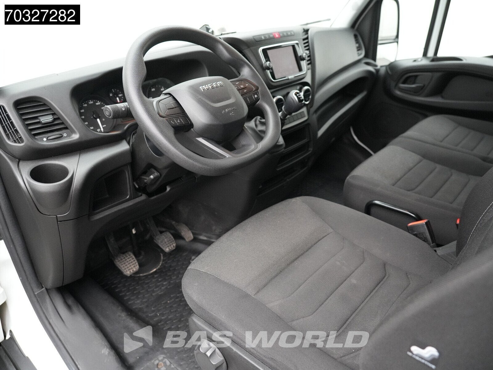 Iveco Daily 35C16 3.0L Laadklep Zijdeur Dubbellucht Bakwagen, Autos, Achat, Euro 6, Entreprise, Boîte manuelle