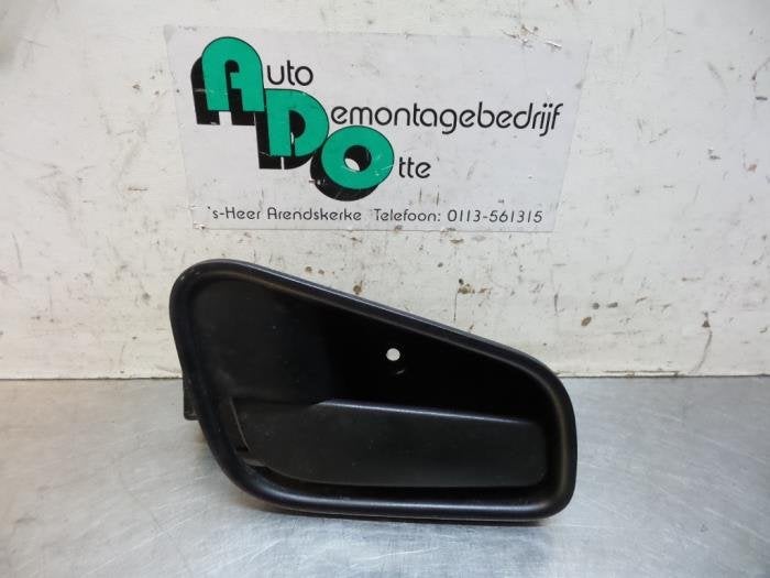 Poignée portière 2portes gauche d'un Citroen Nemo, -, 3 mois de garantie, Utilisé, -