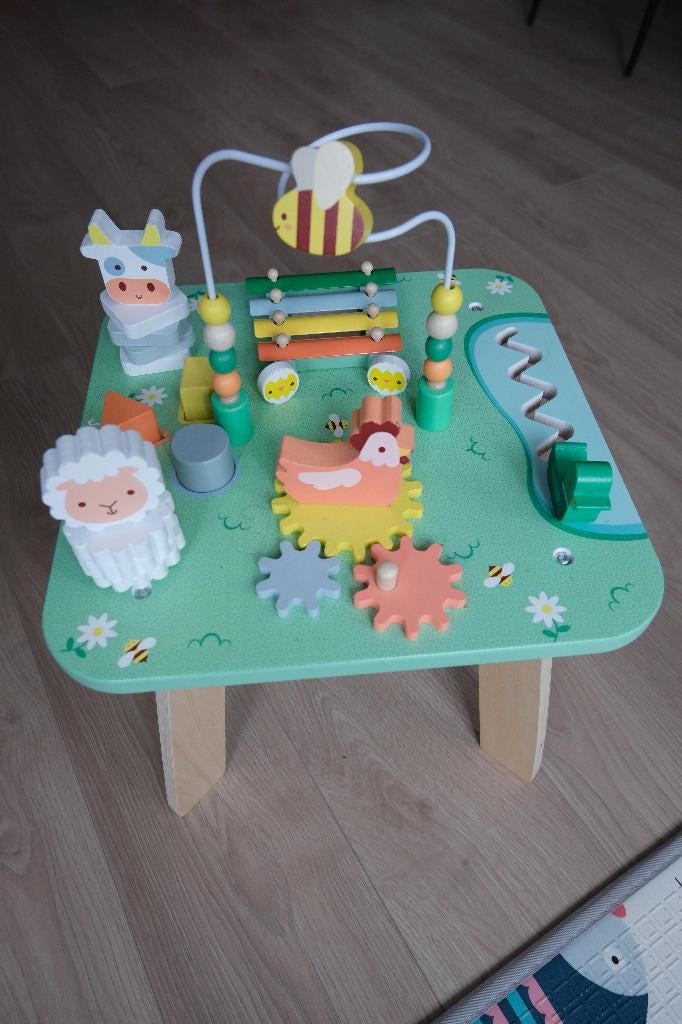 Table d'Activités Bois Jolie Prairie 7 Activités, Multijeu, Enfants & Bébés, Jouets | Tables de jeux, Enlèvement, Comme neuf