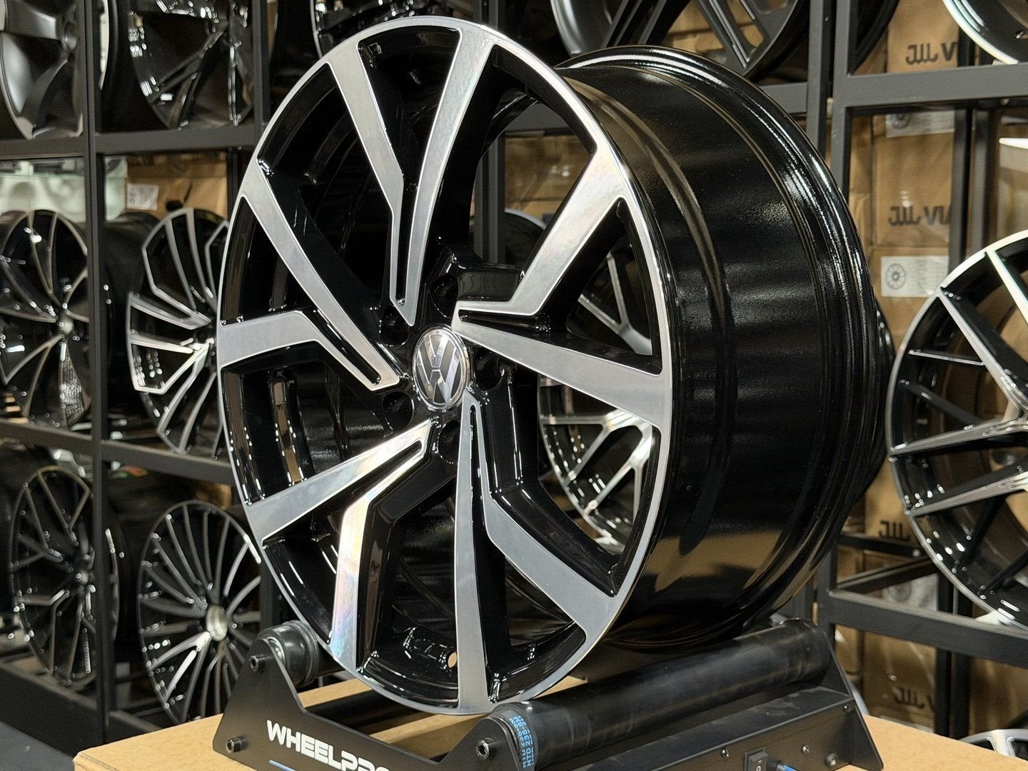 18'' Volkswagen Brescia velgen 5X112 Golf 6 7 8 Caddy Passat, Auto-onderdelen, Banden en Velgen, -, -, Nieuw, Ophalen of Verzenden