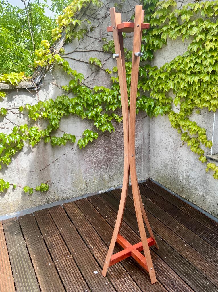 Nieuwe staande kapstok in hardhout, Huis en Inrichting, Woonaccessoires | Kapstokken, Ophalen, Nieuw, Staande kapstok, 150 tot 200 cm