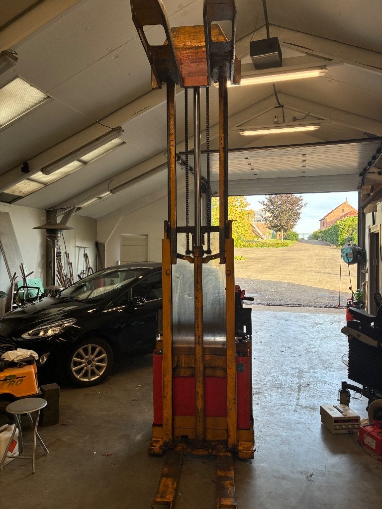 Empileur Jungheinrich, Enlèvement, Utilisé