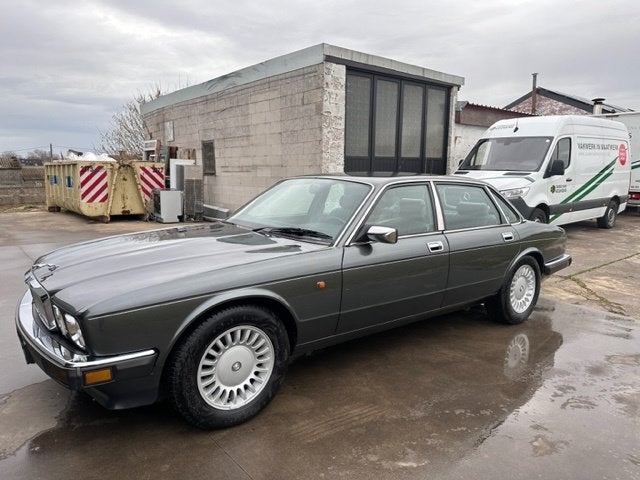 Jaguar XJ6, Auto's, Automaat, 4 deurs, Achterwielaandrijving, Berline