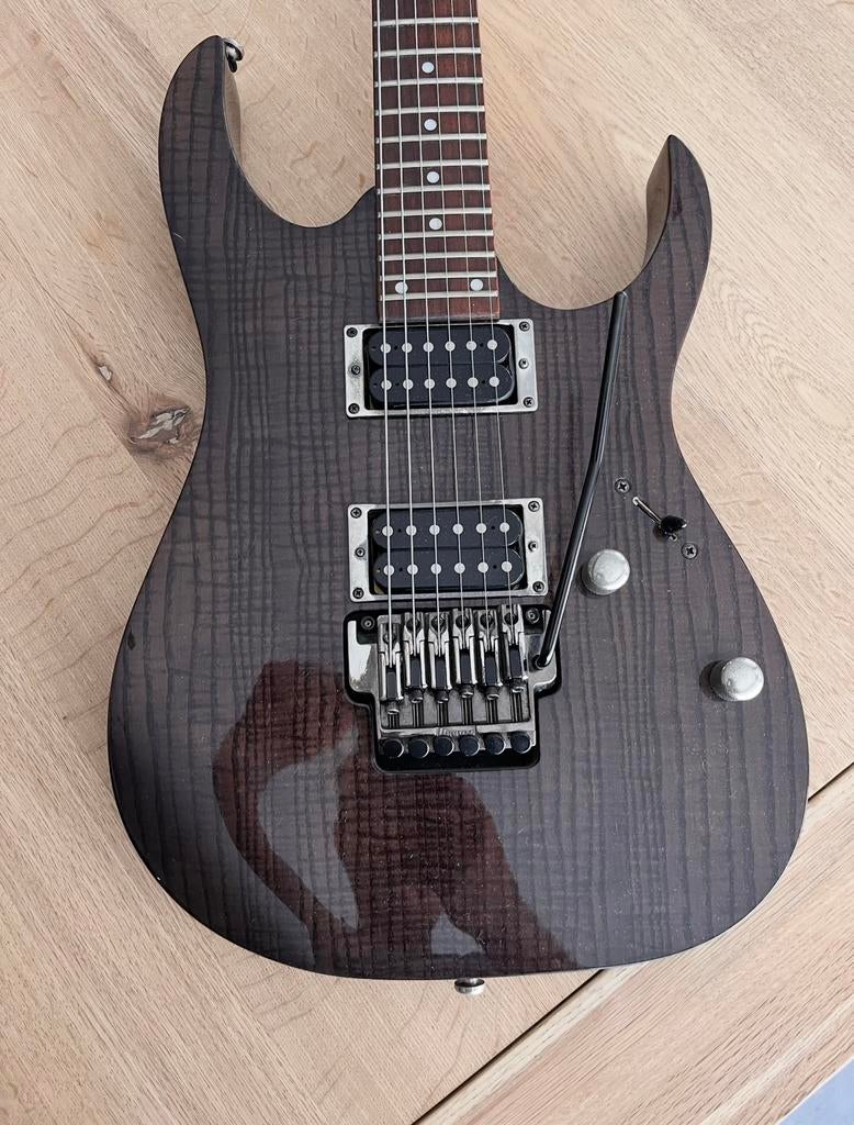 Ibanez rg serie, Muziek en Instrumenten, Ophalen, Gebruikt, Solid body, Ibanez