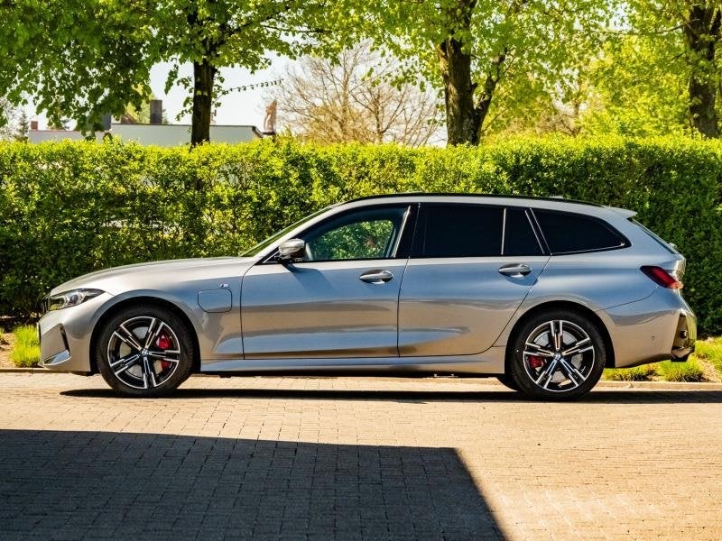 BMW 3-Serie e Touring/M-sport Pro, Autos, Argent ou Gris, Achat, 216 kW, Noir