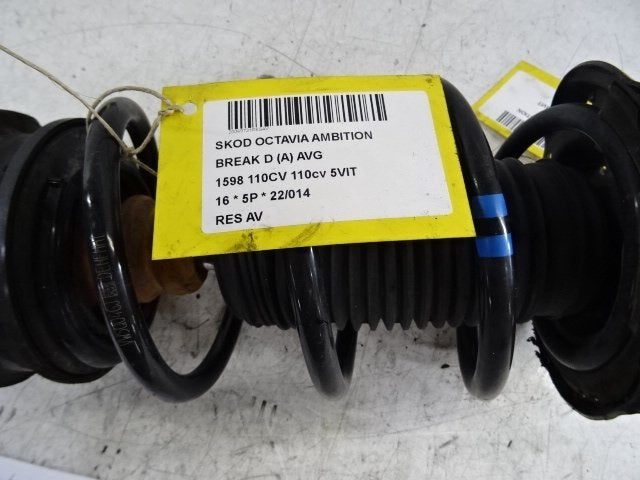 RESSORT DE SUSPENSION AVANT Skoda Octavia Combi (5EAC), Utilisé, Skoda