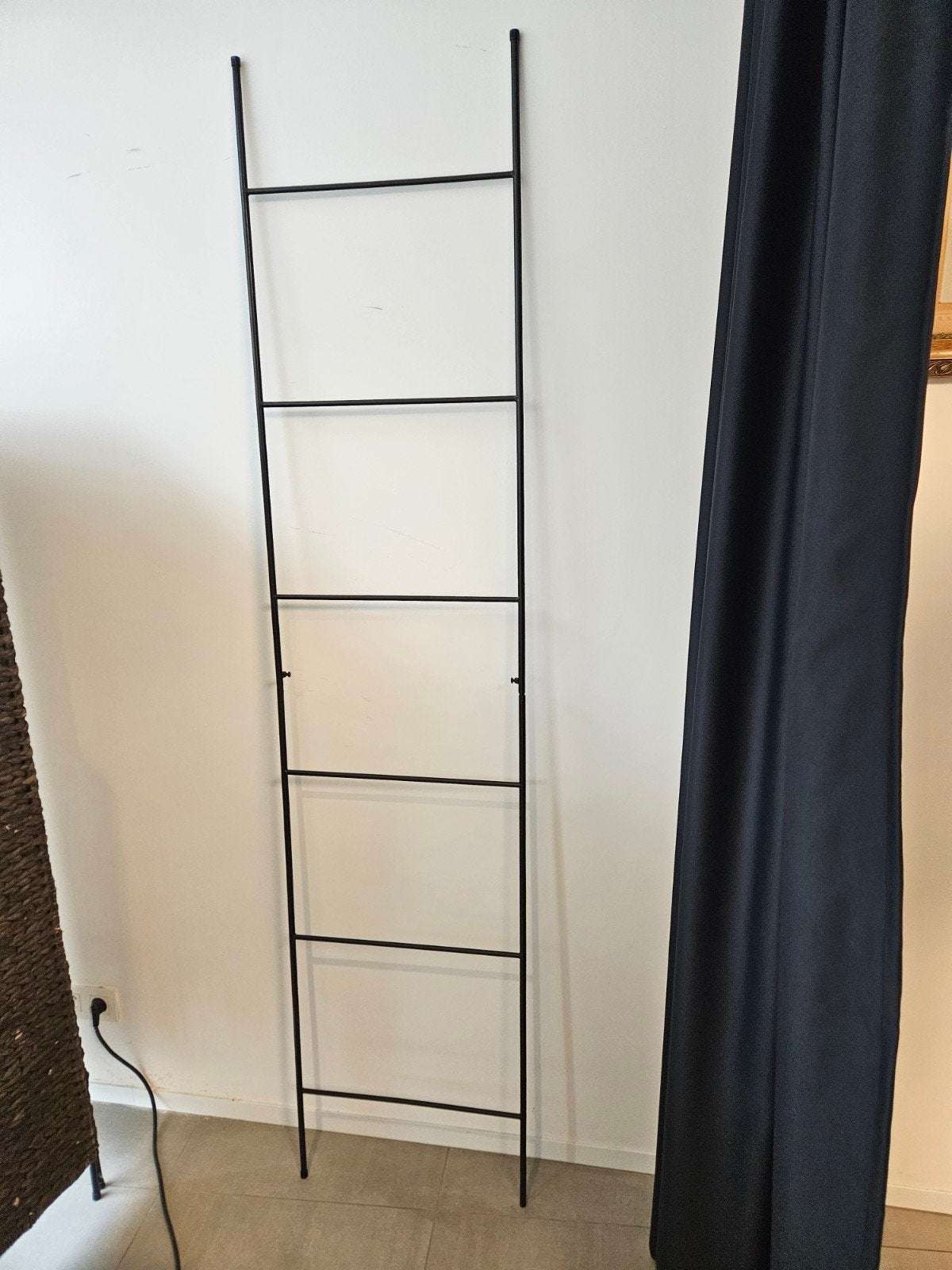 Te koop: 4 zwarte metalen ladderrekken, Enlèvement