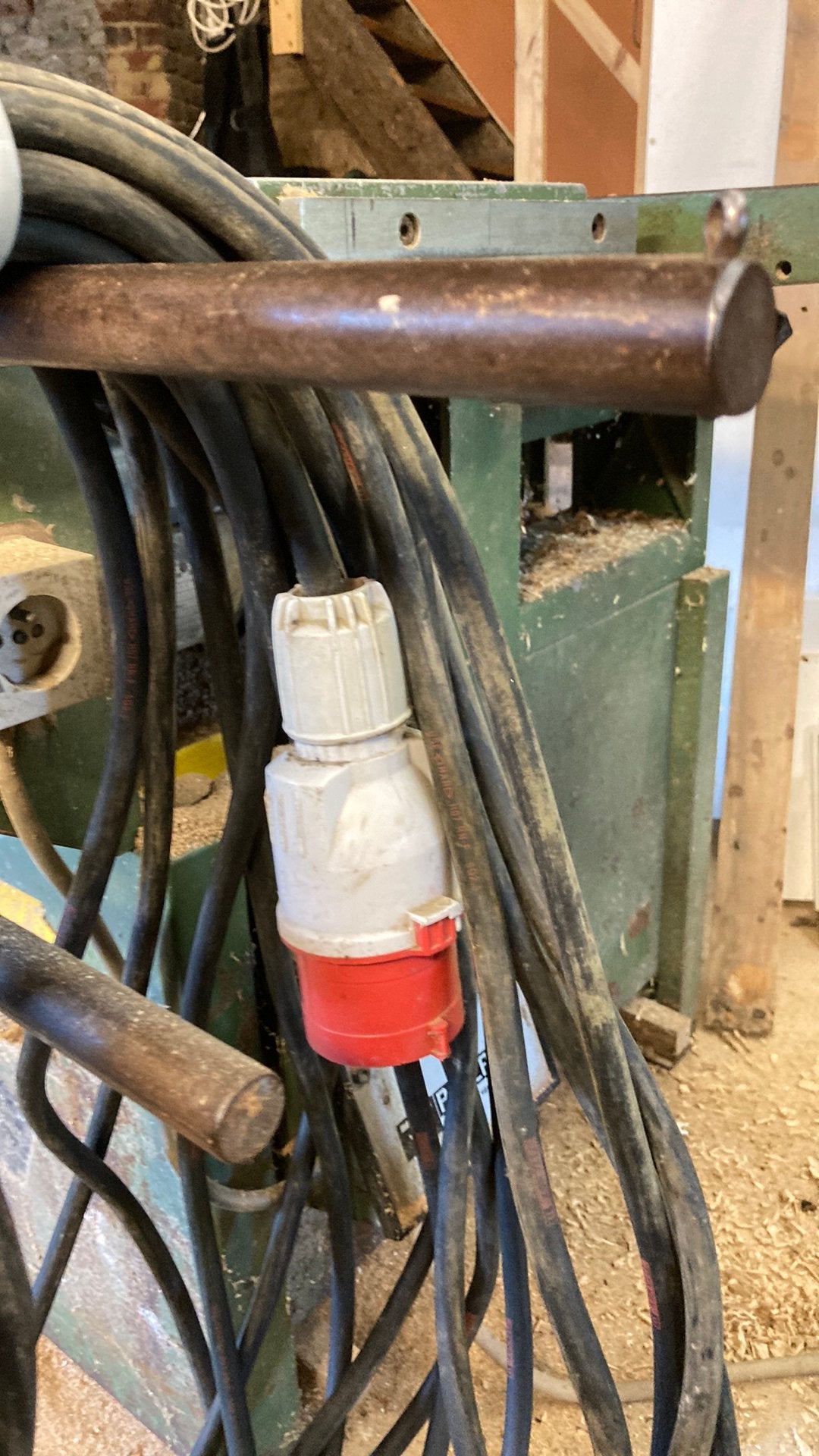 Stroom kabel 24 lm : 320 V 5 x 2,5 mm., Doe-het-zelf en Bouw, Ophalen, Gebruikt