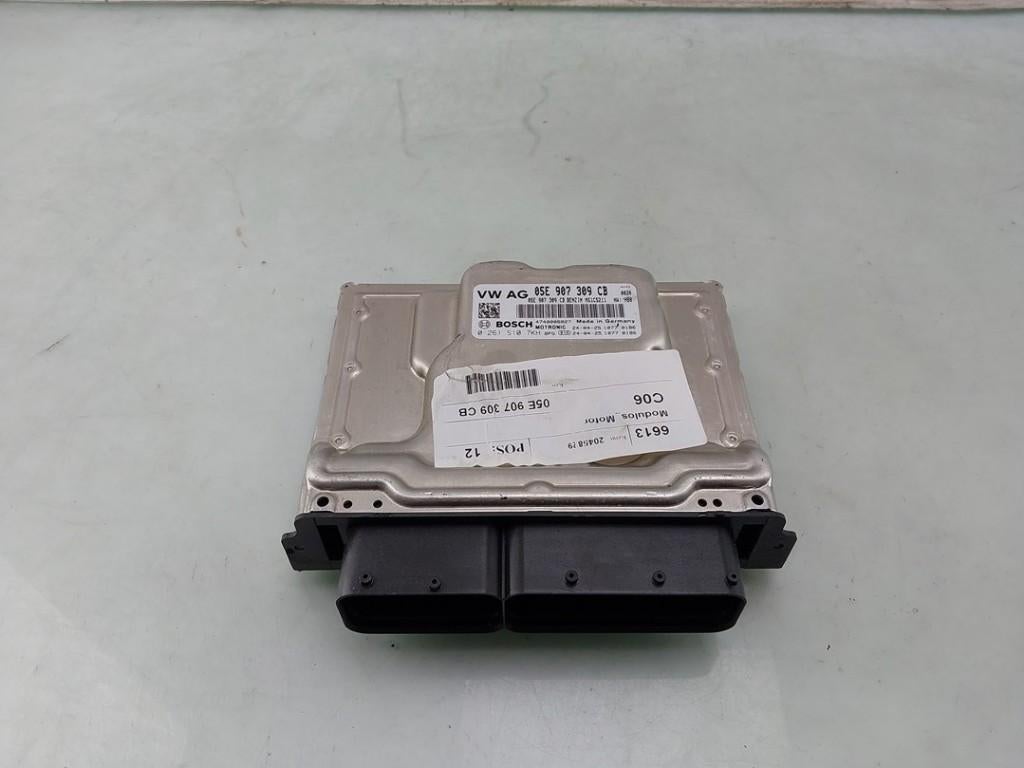 CALCULATEUR MOTEUR ECU Volkswagen T-Roc I (01-2017/06-2021), Dhr. J. Ham, Volkswagen, Administratie@autoham.nl, Utilisé