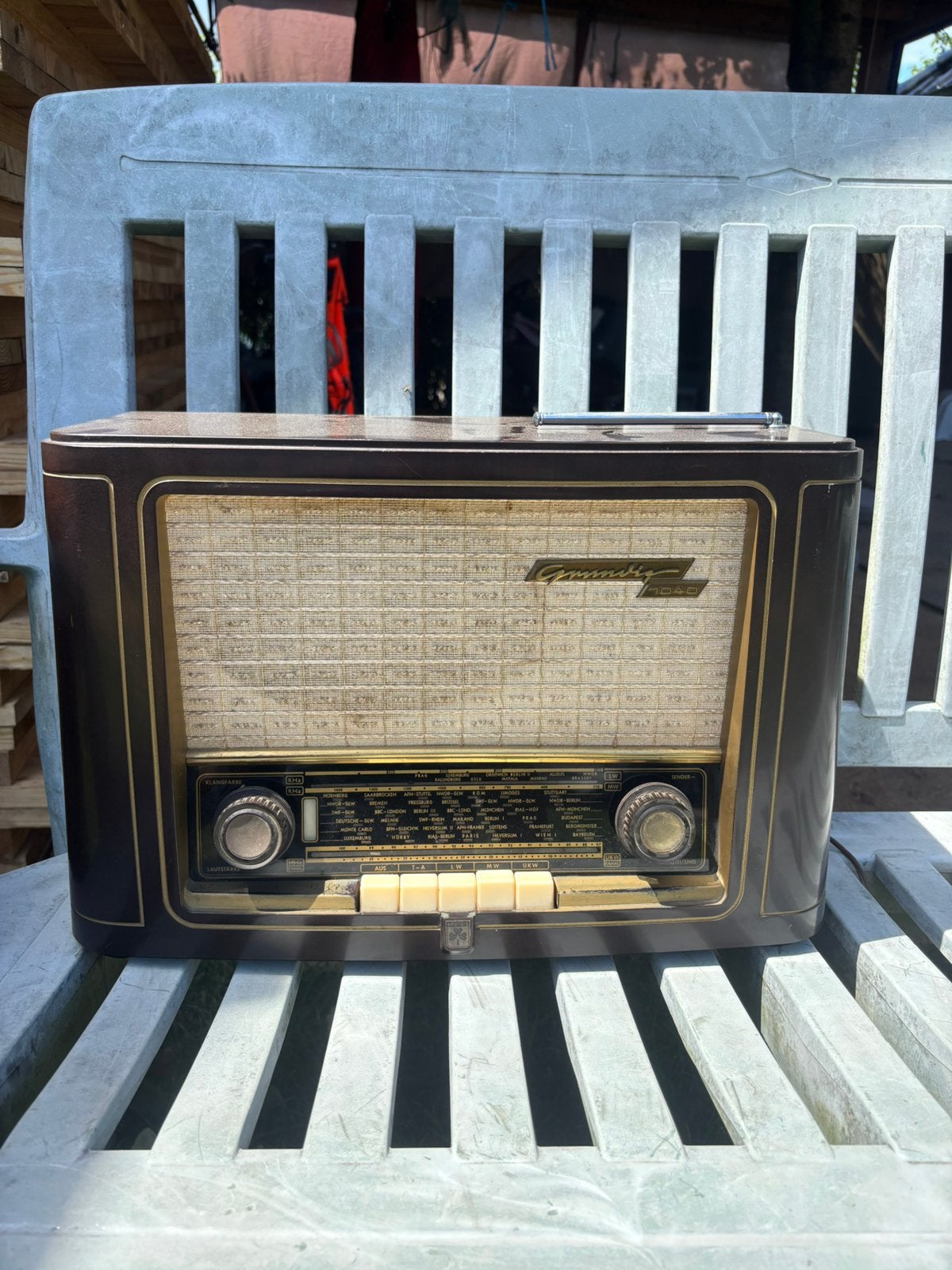 Radio ancienne Grundig vintage – Entièrement fonctionnelle, Ophalen, Zo goed als nieuw