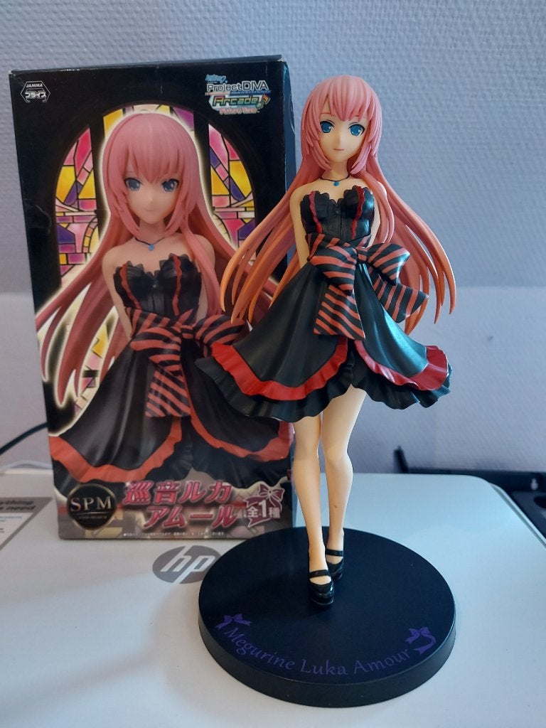 Jamma Luka Megurine Amour ver. Vocaloid Anime Figure, Verzamelen, Poppetjes en Figuurtjes, Ophalen, Zo goed als nieuw