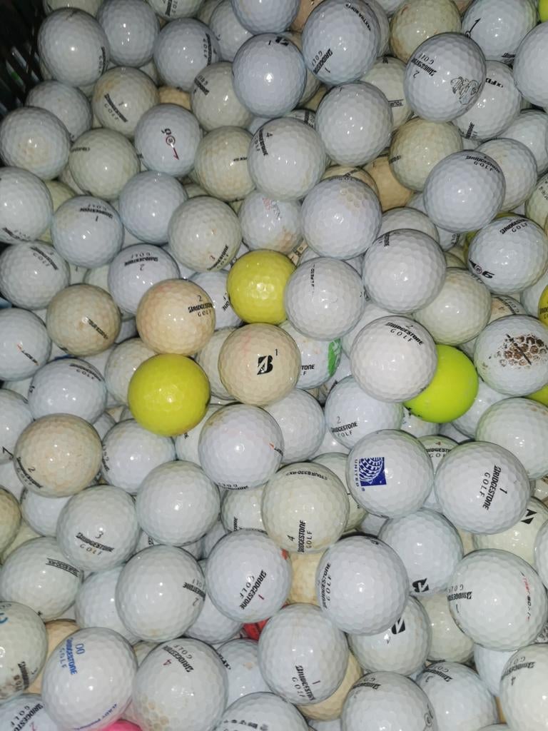 Gebruikte Bridgestone golfballen 100 stuks, Sport en Fitness, Golf, Ophalen of Verzenden