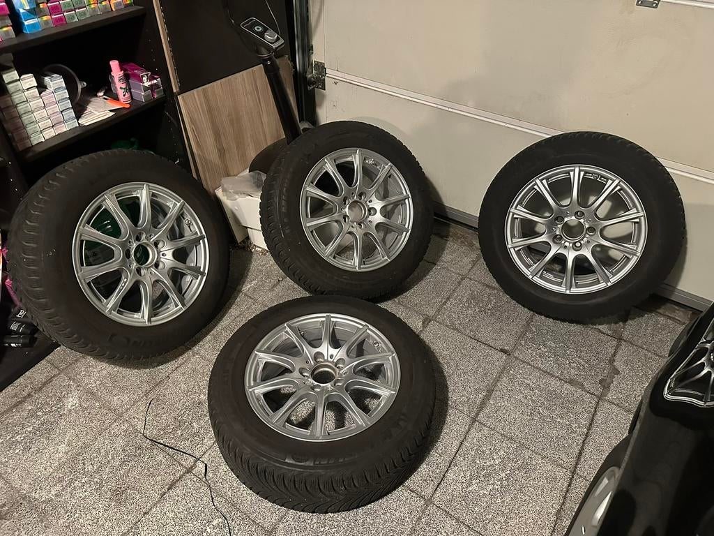 Set lichtmetalen velgen met Michelin banden 16 inch, Auto-onderdelen, Banden en Velgen, Ophalen, 16 inch, Banden en Velgen, Personenwagen