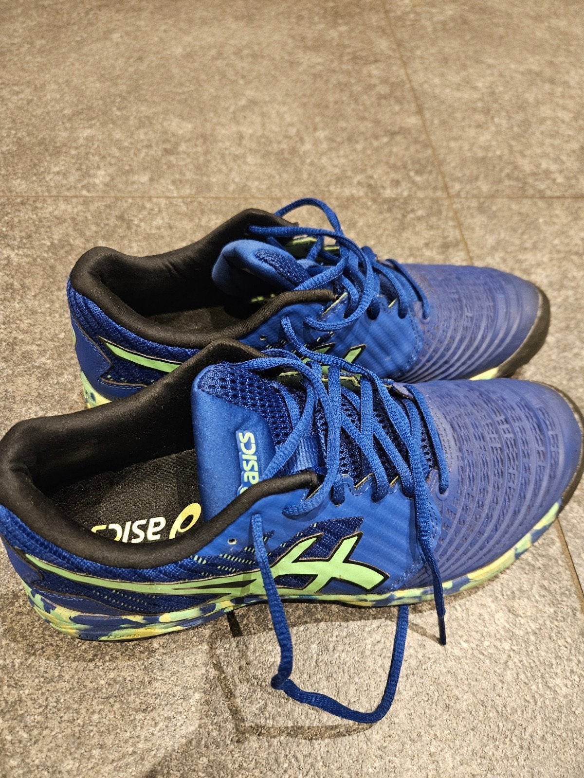 Asics hockey schoenen 1 seizoen gedragen, Sport en Fitness, Gebruikt, Overige typen, Ophalen of Verzenden, Overige sporten