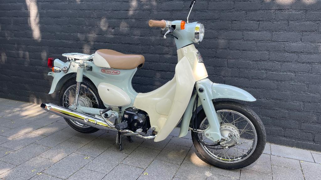 Honda C50 little cub, 49 cm³, Comme neuf, Classe B (45 km/h), Enlèvement
