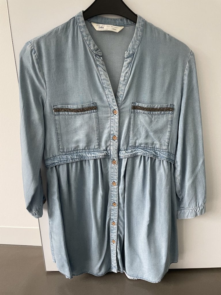 Jeanskleed met steentje op de zakken maat XS van ZARA, Blauw, Zara, Ophalen of Verzenden, Zo goed als nieuw