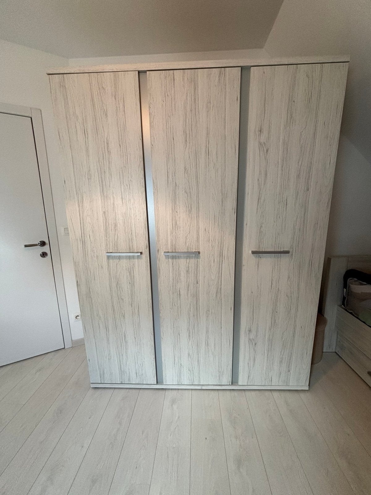 Houte klerenkast, Comme neuf, 100 à 150 cm, Enlèvement, 200 cm ou plus