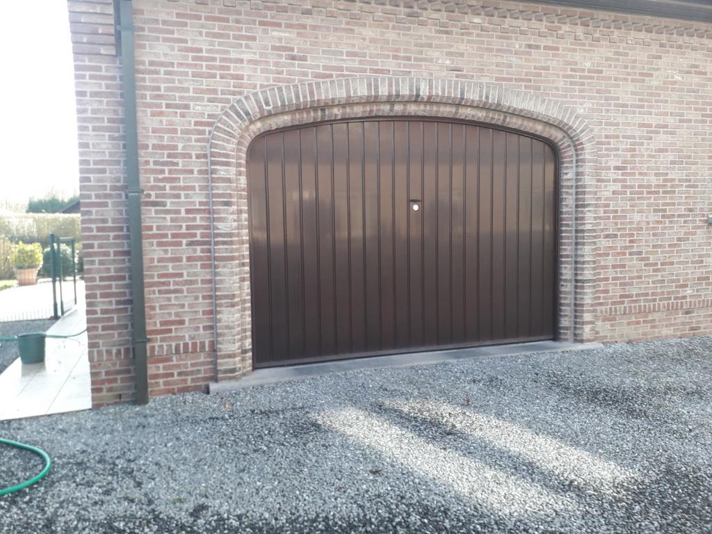 Kantelpoort met motor dagmaat  300 br 212 h, Immo, Garages & Places de parking