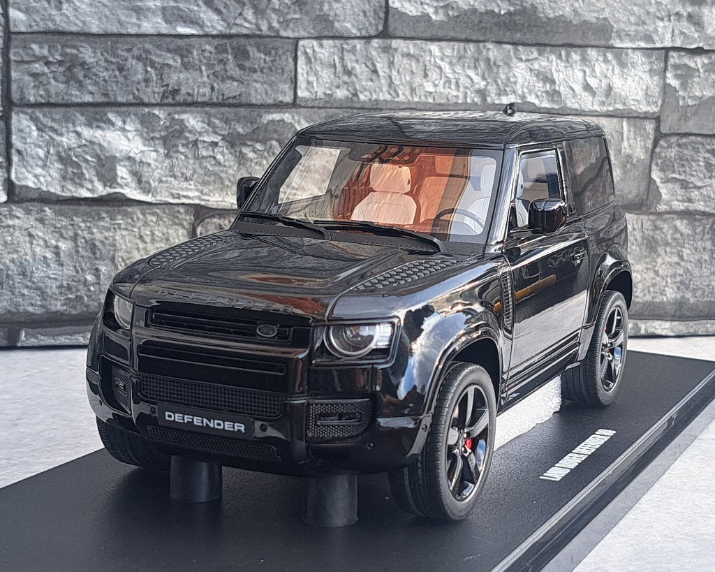 Land rover defender P400 HSE 1/18ème GT spirit, Overige merken, GT spirit, Auto, Nieuw
