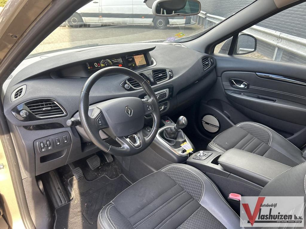 Renault Scenic 1.2 TCe Bose | Leder | Climate | Cruise | Nav, Auto's, Renault, Monovolume, Bruin, Bedrijf, Handgeschakeld