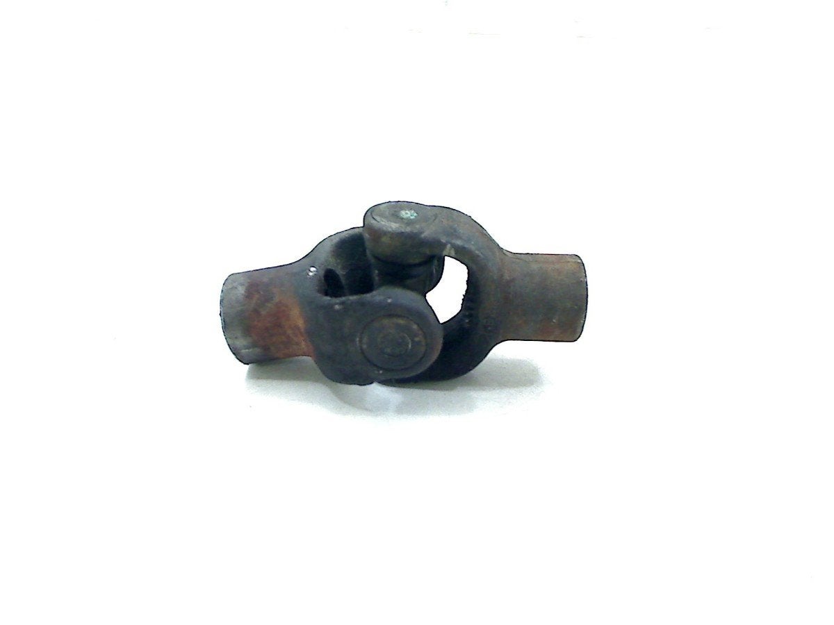 CARDANAS KRUISKOPPELING Yamaha (5JW-46180-00-00), Motoren, Dhr. S. di Majo, Gebruikt, Info@cama-motorparts.nl, P.J. Troelstraweg 8 8
3144 CX  MAASSLUIS, NL