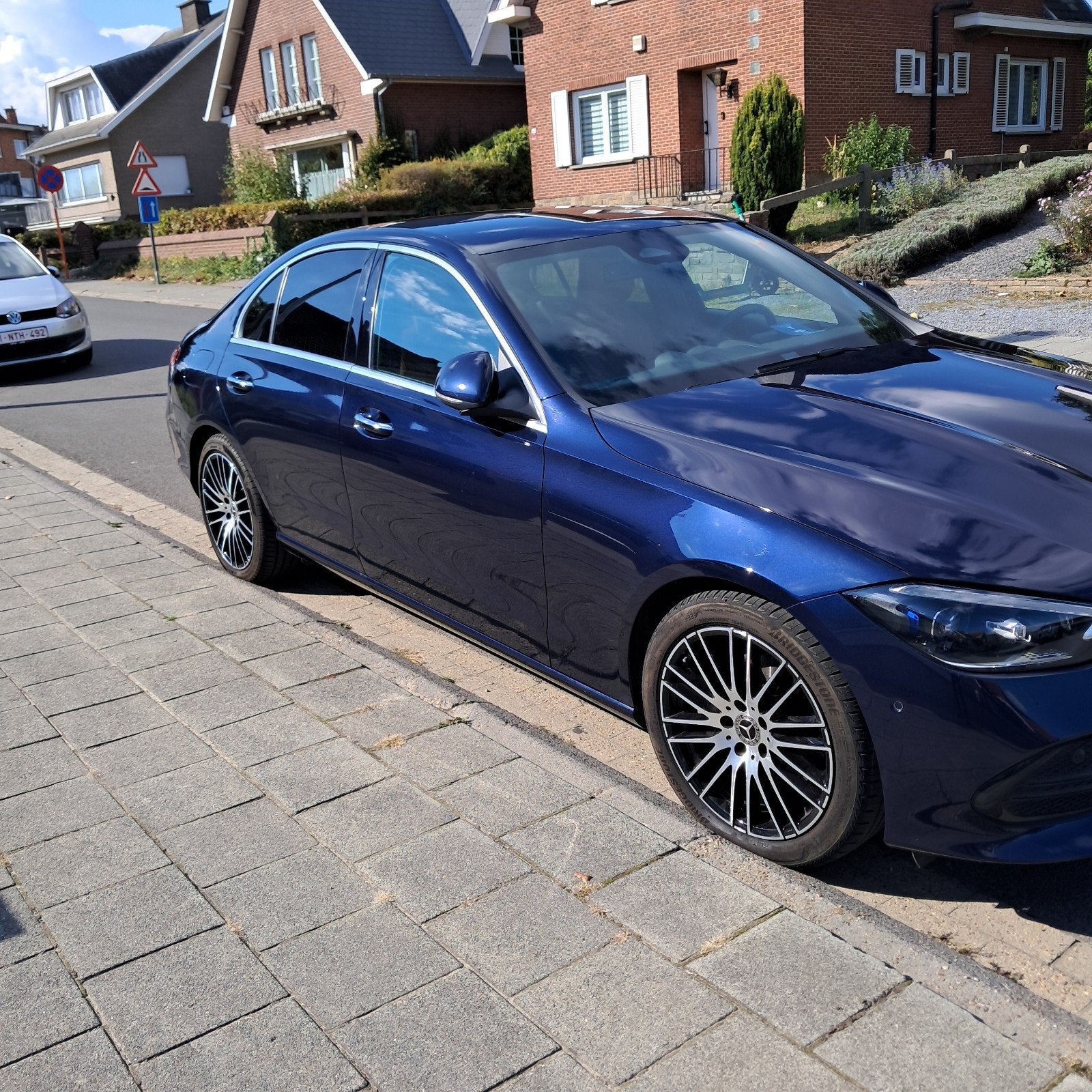 class c  200 e buisness line + autres options, comme neuf, Autos, Cuir, Achat, Entretenue par le concessionnaire, Berline