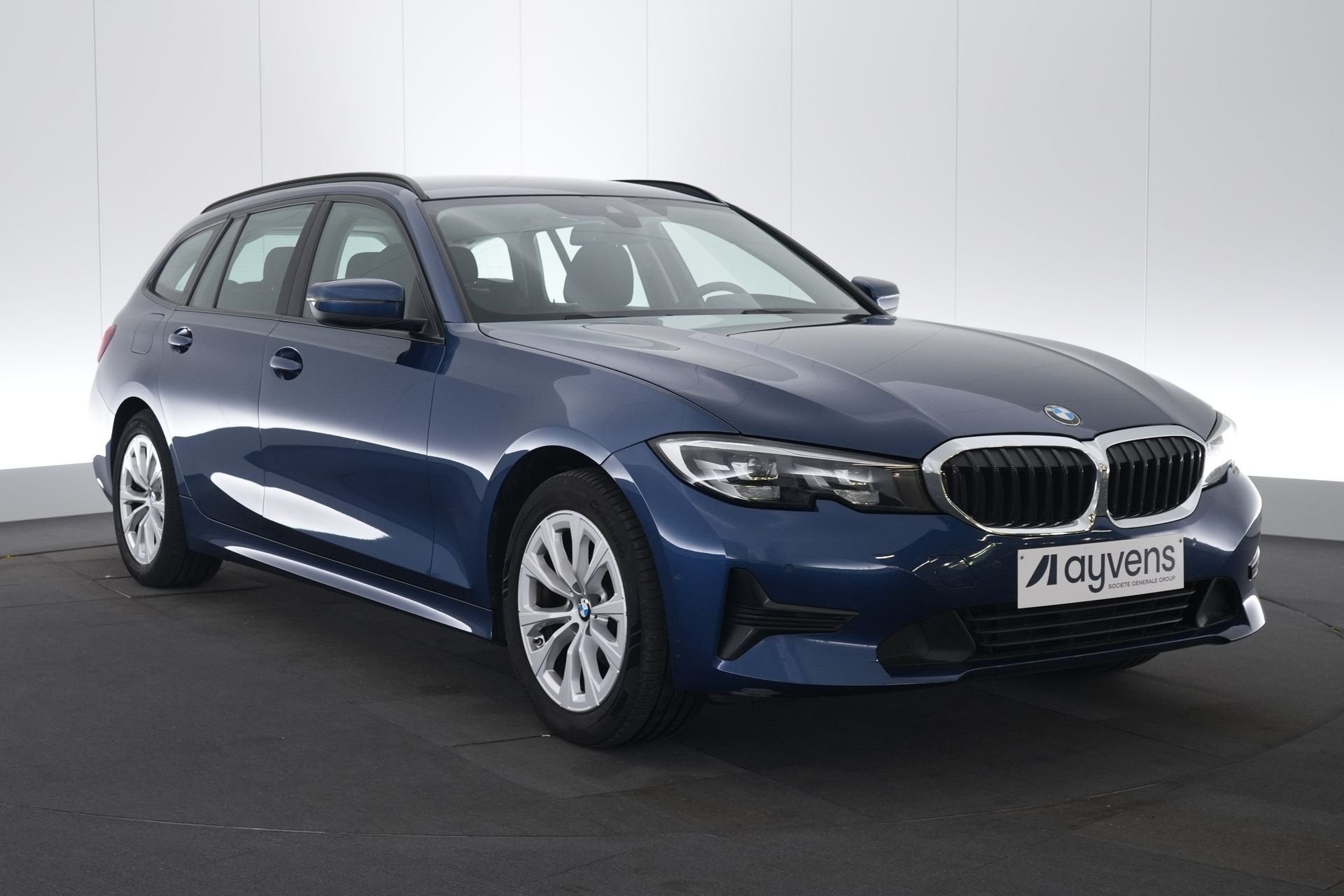 (2CDY877) BMW 3 SERIES TOURING, Automaat, 1998 cc, Gebruikt, Euro 6
