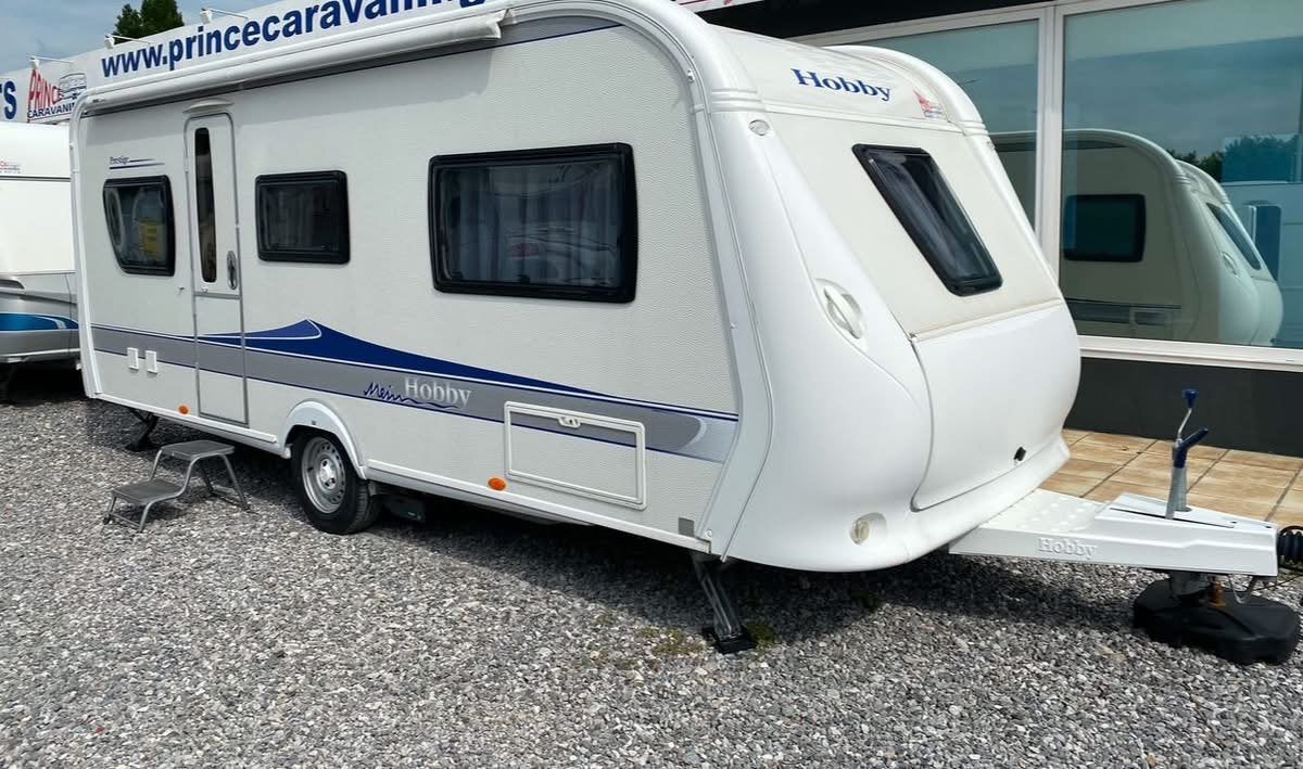 Caravane hobby prestige 540 UFE, Jusqu'à 5, Hobby, Siège standard, 7 à 8 mètres