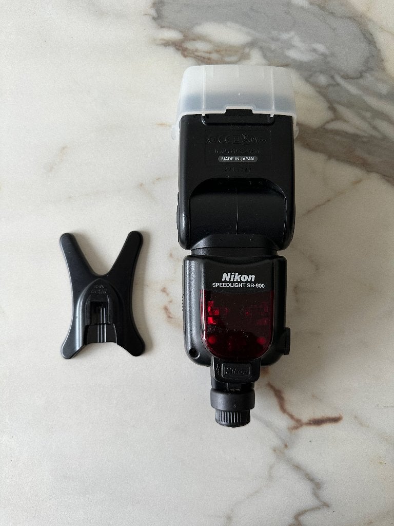 Nikon Speedlight SB-900 – professionele flitser – compleet, Audio, Tv en Foto, Nikon, Externe flitser, Ophalen of Verzenden, Zo goed als nieuw