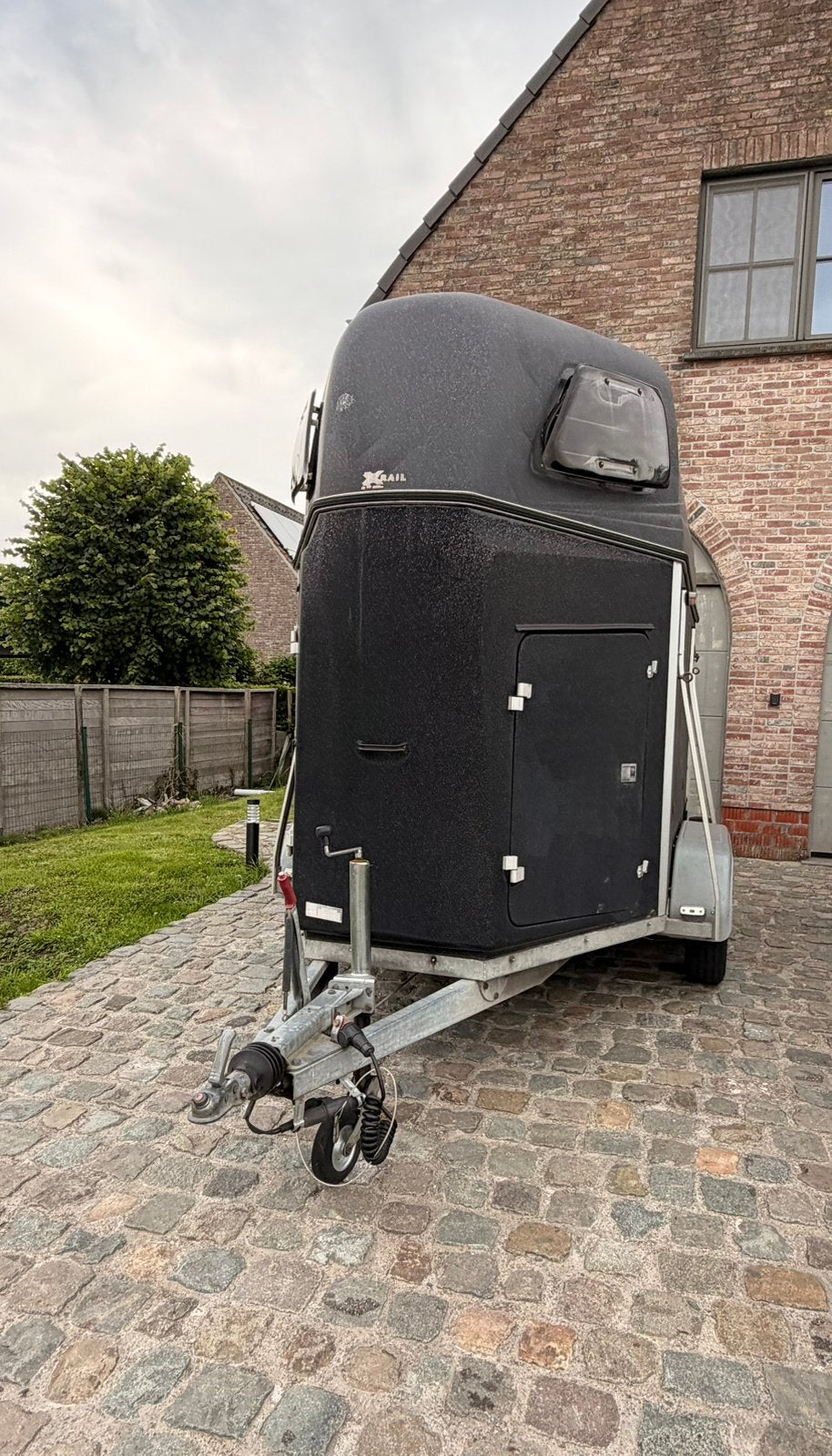 Xx-trail 2 paardstrailer, Ophalen, Gebruikt, Polyester, 2-paards trailer