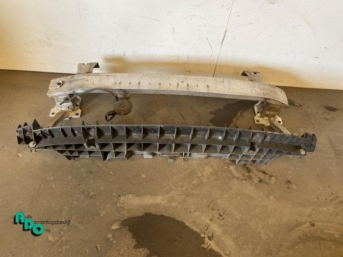 Bumperframe voor van een Citroen C4 Cactus (C4 Cactus 14-), Gebruikt, -, Ophalen of Verzenden, -