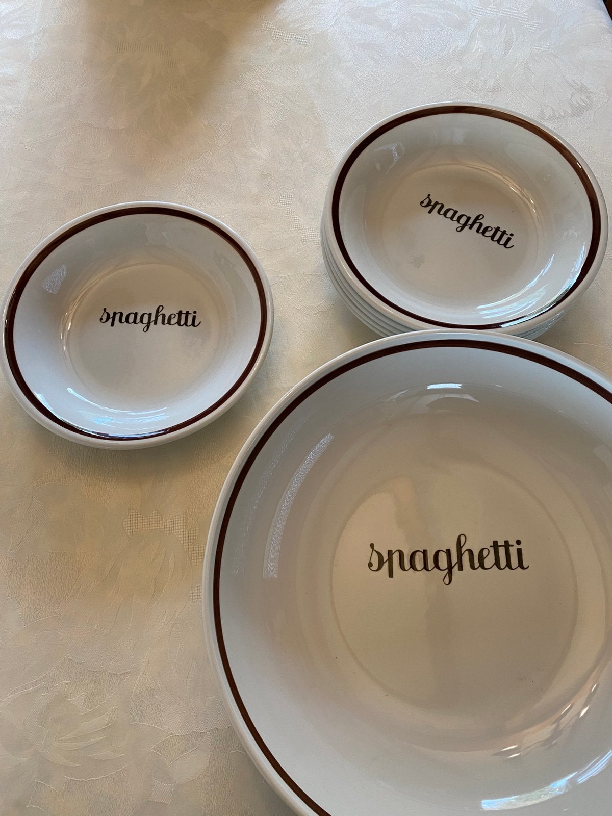 Servies spaghetti Ironstone, Maison & Meubles, Enlèvement, Neuf, Assiettes(s)